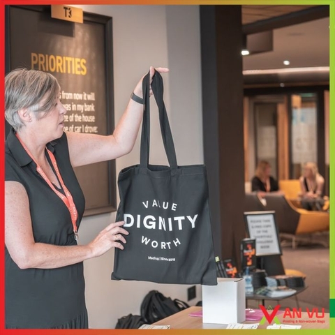 Báo giá túi vải canvas thiết kế theo yêu cầu