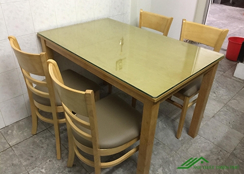 Bàn ăn cabin 4 ghế màu vàng - BA 06