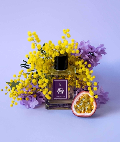 Une Nuit Nomade Love at First Sight - EDP