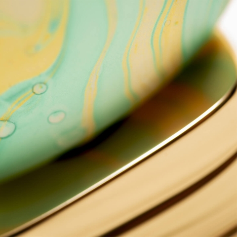 ThoO - Up to the Moon