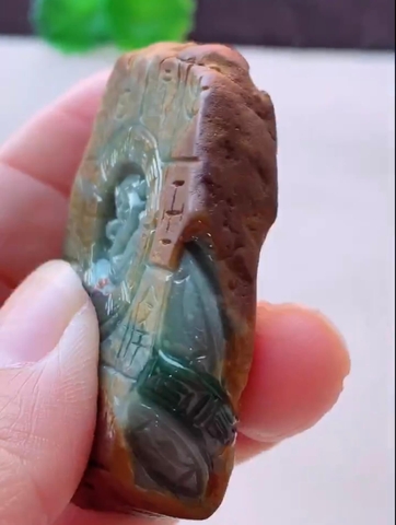 Mặt rồng nguyên thạch chạm ngọc phỉ thuý tự nhiên ( Jadeite A) NT1213