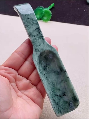 NT1227 Cung nhãn trà ngọc phỉ thuý tự nhiên ( Jadeite A)