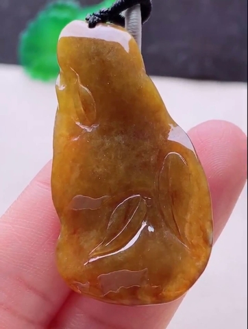 NT1232 Mặt Phượng Hoàng huyết  ngọc phỉ thuý tự nhiên ( Jadeite A)