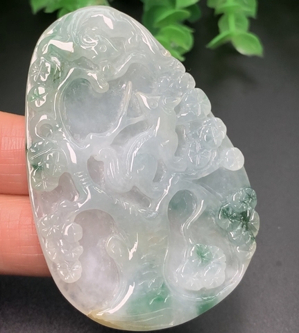NGỌC PHỈ THÚY PHONG CẢNH -NT0149