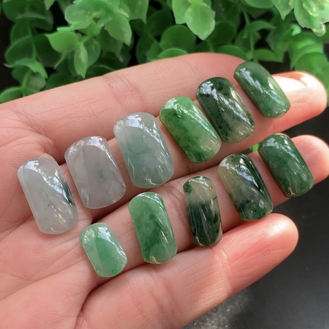 NT231 LÔ MẶT NHẪN YÊN NGỰA NGỌC PHỈ THUÝ TỰ NHIÊN JADEITE A