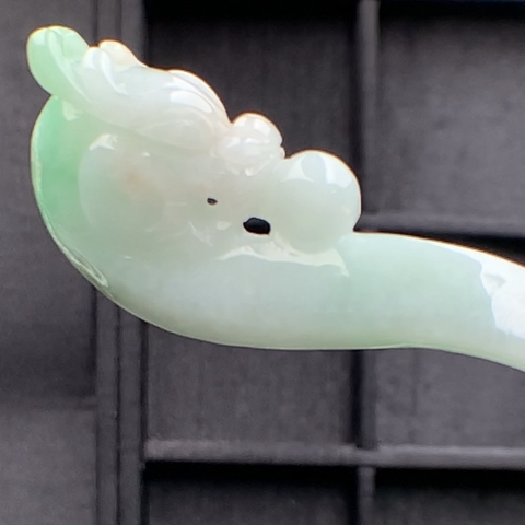 TRÂM NGỌC ĐẦU RỒNG Ngọc phỉ thúy tự nhiên Jadeite A - NT550