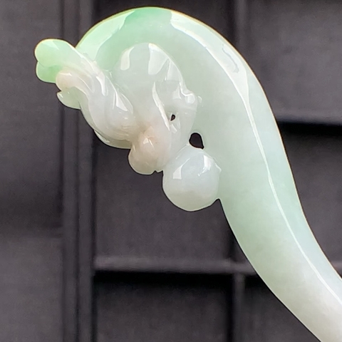 TRÂM NGỌC ĐẦU RỒNG Ngọc phỉ thúy tự nhiên Jadeite A - NT550