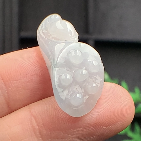 ĐÀI SEN NGỌC PHỈ THÚY Ngọc phỉ thúy tự nhiên Jadeite A - NT560