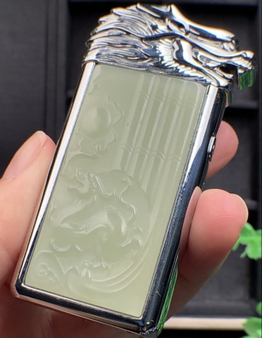 BẬT LỬA NGỌC PHỈ THÚY Ngọc phỉ thúy tự nhiên Jadeite A -NT569