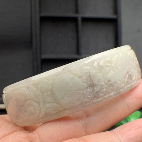 VÒNG TAY ni57 CHẠM NHƯ Ý BẢN TO  ngọc phỉ thúy tự nhiên (Jadeite A) -NT599