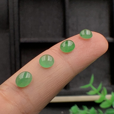 LÔ MẶT NHẪN NGỌC XANH TÁO -NT600