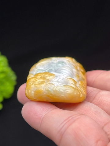 NT1270 Thuỵ thú cát tường ngọc phỉ thuý tự nhiên(Jadeite A)