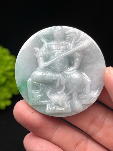 NT1280 Ngài HUYỀN THIÊN TRẤN VŨ ĐẠI ĐẾ  ngọc phỉ thuý tự nhiên(Jadeite A)