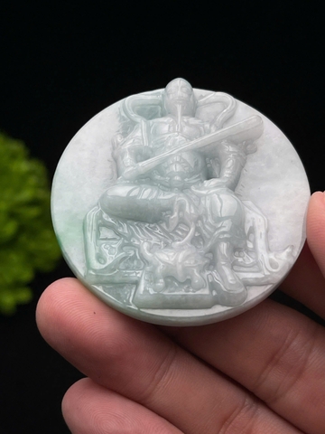 NT1280 Ngài HUYỀN THIÊN TRẤN VŨ ĐẠI ĐẾ  ngọc phỉ thuý tự nhiên(Jadeite A)