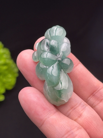 NT1297 Liên hoa ngọc phỉ thuý tự nhiên(JADEITE A)