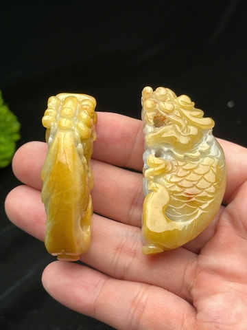 NT1282 Cá chép hoá Rồng hoàng tông  ngọc phỉ thuý tự nhiên(Jadeite A)