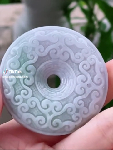 NT945 Mặt đồng điếu tím la lan điểm vân xanh ngọc phỉ thuý tự nhiên( Jadeite A)