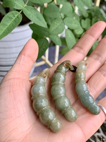 Củ sen Ngọc phỉ thuý Tự nhiên Jadeite loại A -NT1073