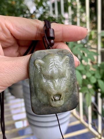 Mặt Đầu hổ Ngọc phỉ thuý Tự nhiên Jadeite loại A -NT1061