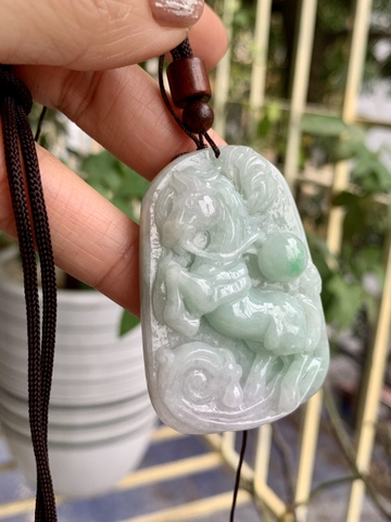 Mặt Nhất mã phi thiên Ngọc phỉ thuý tự nhiên Jadeite loại A -NT1070