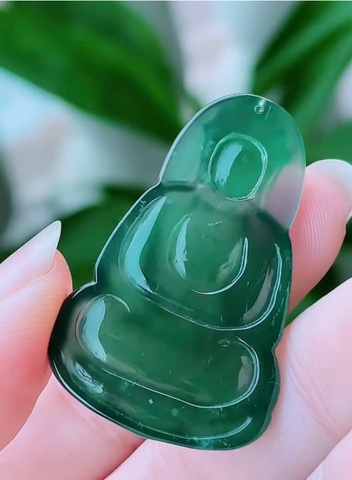 NT1310  Quan Thế Am Bồ Tát ngọc phỉ thuý tự nhiên ( JADEITE A)