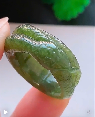 NT1338 size17mm Nhẫn chạm rắn ngọc phỉ thuý tự nhiên (Jadeite A)