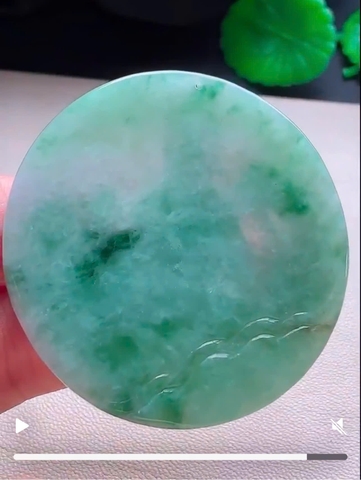 NT1342 Phổ Hiền Bồ tát cưỡi thuỵ thú ngọc phỉ thuý tự nhiên (Jadeite A)