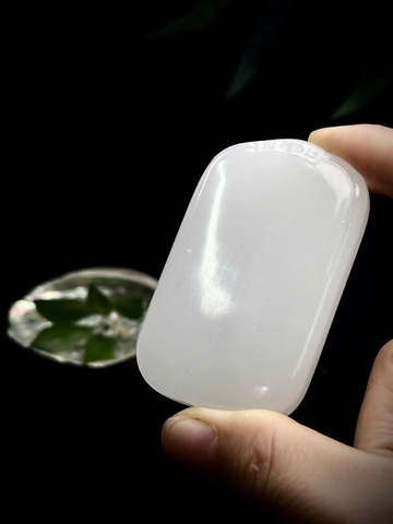 NT1415 Vô sự bài bạch ngọc tự nhiên (JADEITE A)