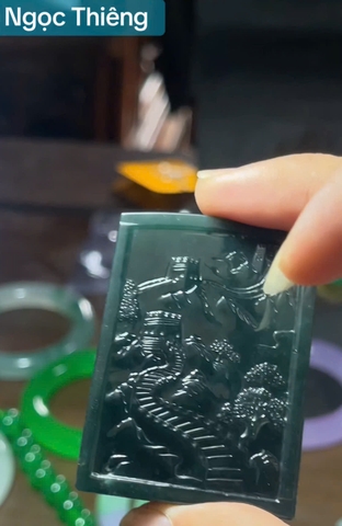 NT1425 Mặt dây QUAN CÔNG ngọc mặc thuý tự nhiên ( JADEITE A)
