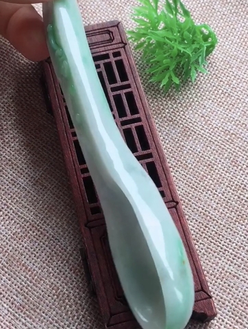 THÌA NGỌC PHỈ THÚY JADEITE -nt408