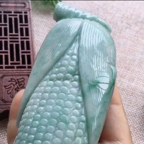 BẮP NGÔ NGỌC - Ngọc phỉ thúy tự nhiên Jadeite A -nt505