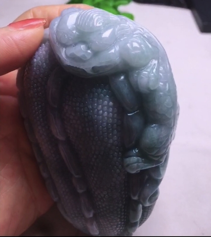 Vật phẩm phong thủy Khổ qua Ngọc Phỉ thúy tự nhiên Jadeite A -NT659