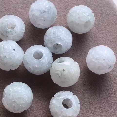 Vòng hạt chạm lộng bạch ngọc Ngọc phỉ thuý Tự nhiên Jadeite A -NT666