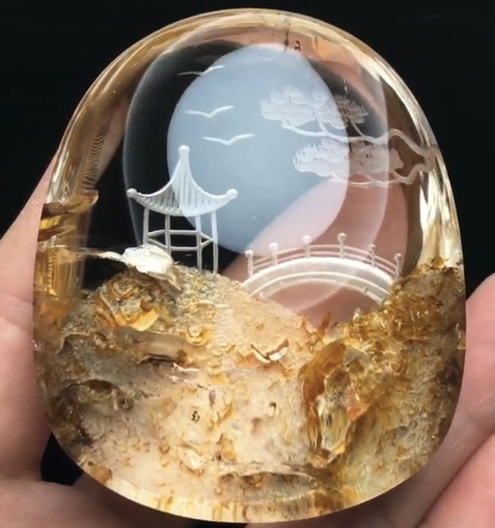 Đá phong thủy Thạch Anh Ưu Linh tự nhiên chạm âm phong cảnh -ul17