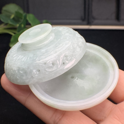 Lư đốt trầm hương Ngọc phỉ thúy tự nhiên (Jadeite A) -NT639