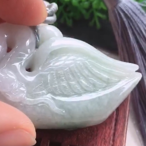 Ngọc bội thiên nga Ngọc phỉ thuý Tự nhiên Jadeite loại A -NT729