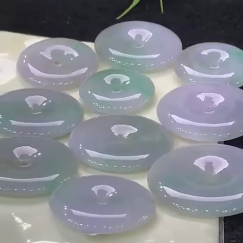 Mặt dây Đồng điếu bình an Ngọc phỉ thuý Tự nhiên Jadeite loại A -NT728