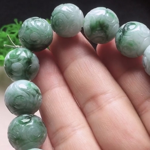 vòng hạt chạm xanh lý Ngọc phỉ thuý Tự nhiên Jadeite loại A 14mm -NT747