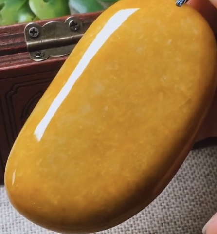 Mặt dây Hoa sen hoàng tông Ngọc phỉ thuý Tự nhiên Jadeite loại A -NT743