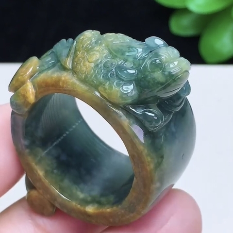 Nhẫn ni21.5 thiềm thừ Ngọc Phỉ Thuý tự nhiên Jadeite loại A - NT830