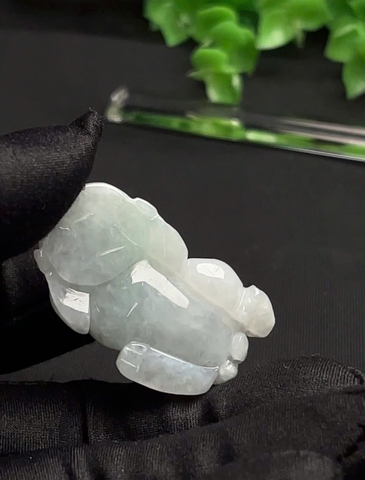 NT1373A Tỳ hưu thiên lộc như ý ngọc phỉ thuý tự nhiên (JADEITE A)