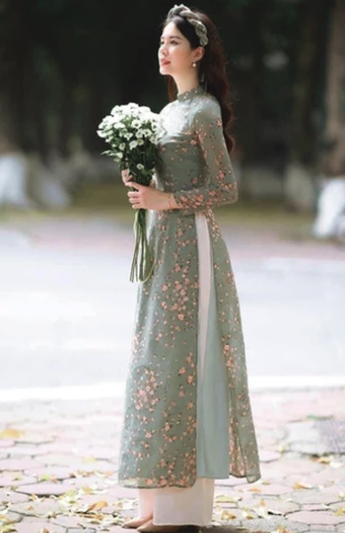 ao-dai-truyen-thong-tay-dai-duoi-hoa-tiet-3d-xanh-reu-vn-long-dress