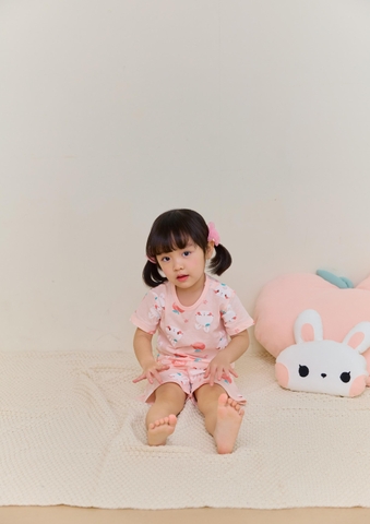 Bộ pijama cộc Olomimi cho bé gái Peach Bunny