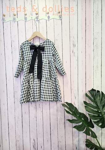 Váy caro đen trắng phối nơ lưng - TDF2401