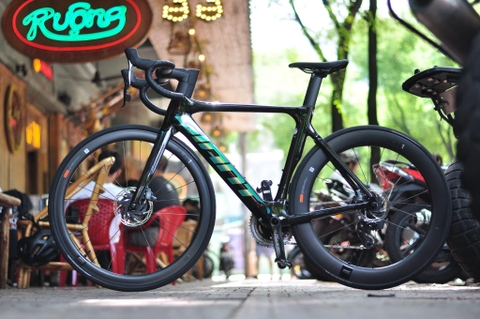 Xe đạp đua GIANT PROPEL ADV PRO 0 D 2022