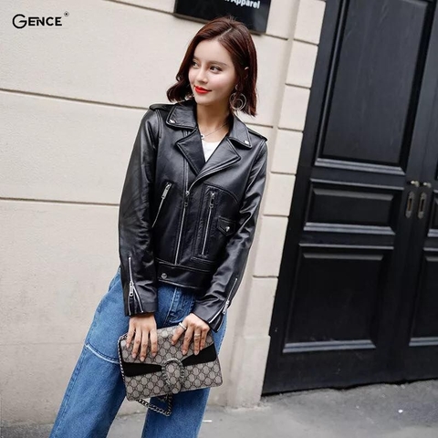 Cách mix đồ với áo khoác da nữ dành cho các cô nàng sành điệu