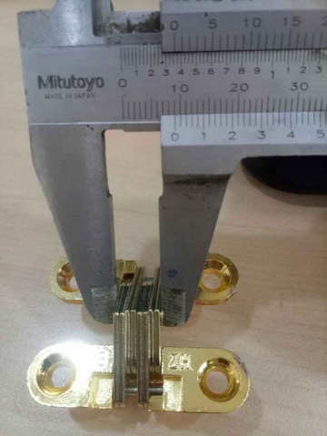 BẢN LỀ LÁ CHỮ THẬP HZ MÀU VÀNG NV-HZ