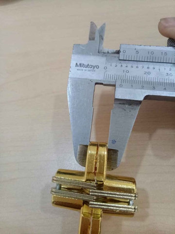 BẢN LỀ LÁ CHỮ THẬP HZ MÀU VÀNG NV-HZ