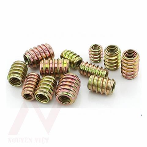 SÒ SẮT KHÔNG TAI