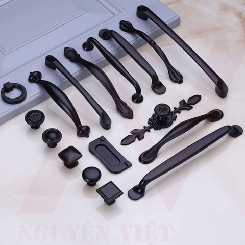 TAY NẮM CỬA TỦ CỔ ĐIỂN